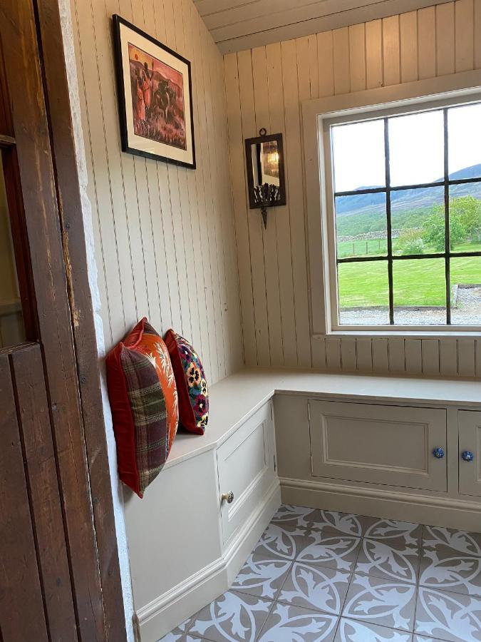 Quirky Highland Cottage With Stunning Views Fearn Lodge Exterior photo
