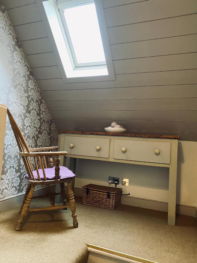 Quirky Highland Cottage With Stunning Views Fearn Lodge Exterior photo